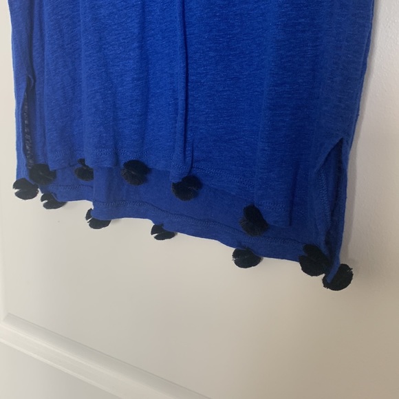 LIKE NEW! Pom Pom Tunic - Picture 4 of 5